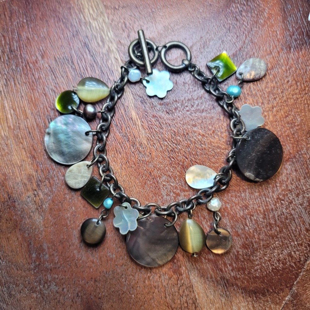 Charm Bracelet Multi-Color Round Oval Mother of Pearl Beads Toggle‎ Clasp Charm